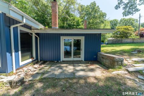 38 Pattagansett Drive East Lyme CT 06333