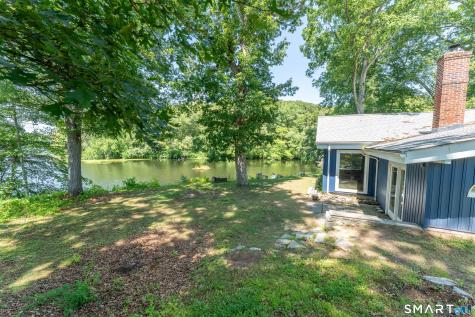 38 Pattagansett Drive East Lyme CT 06333
