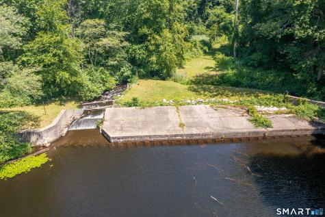 38 Pattagansett Drive East Lyme CT 06333