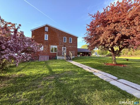 61 Crane Road Ellington CT 06029