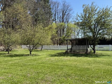 61 Crane Road Ellington CT 06029