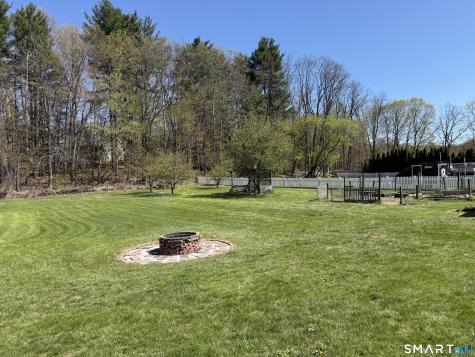61 Crane Road Ellington CT 06029
