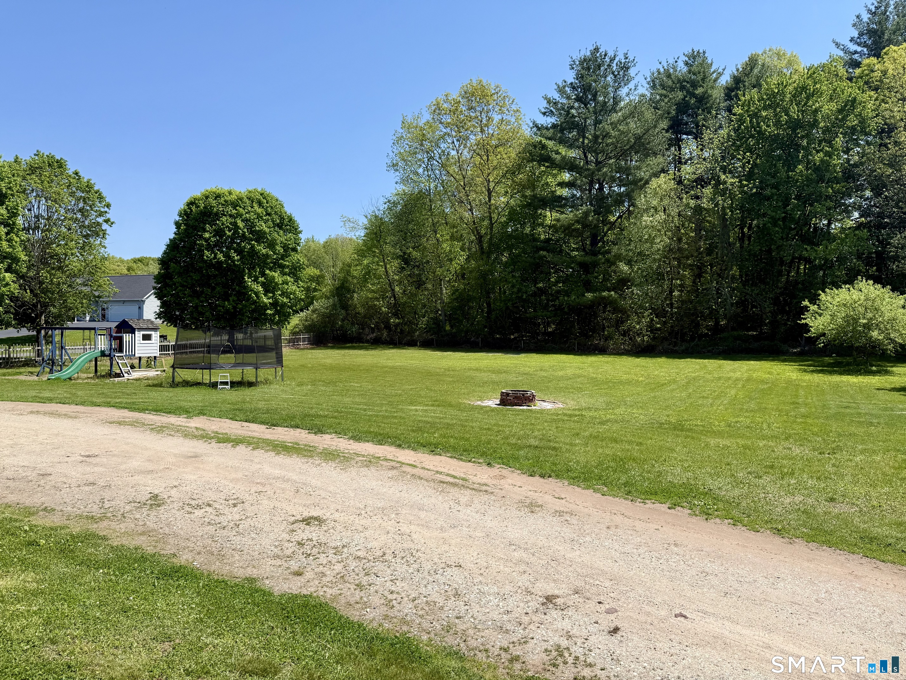 61 Crane Road Ellington CT 06029