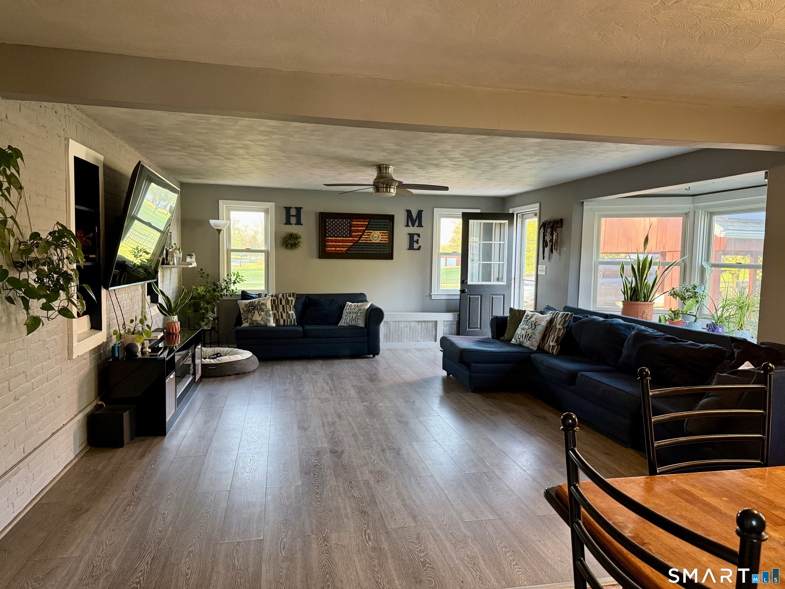 61 Crane Road Ellington CT 06029
