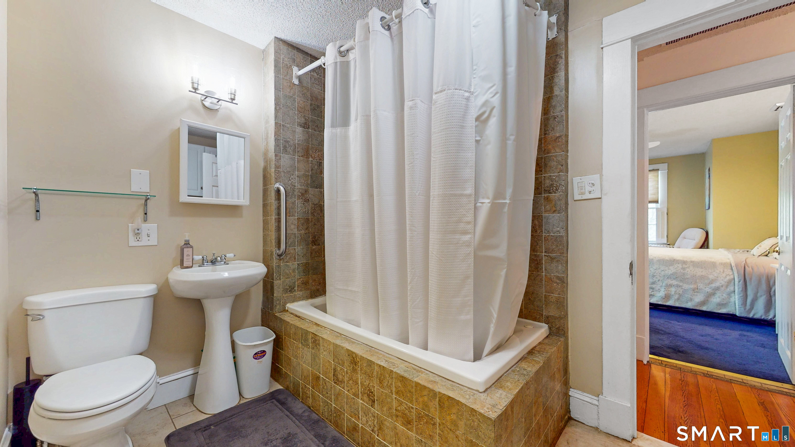 40 Middlefield Street Middletown CT 06457