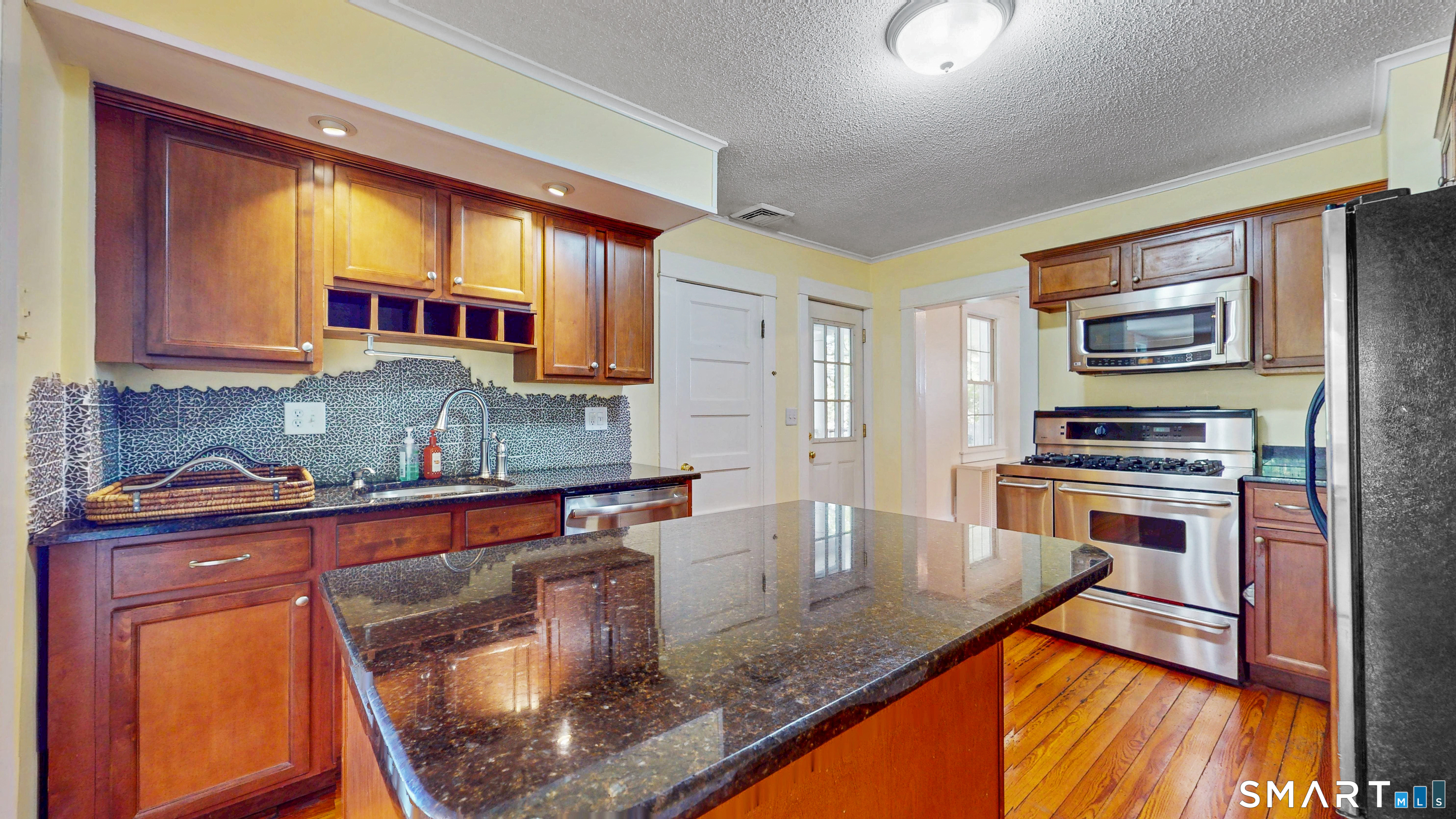 40 Middlefield Street Middletown CT 06457