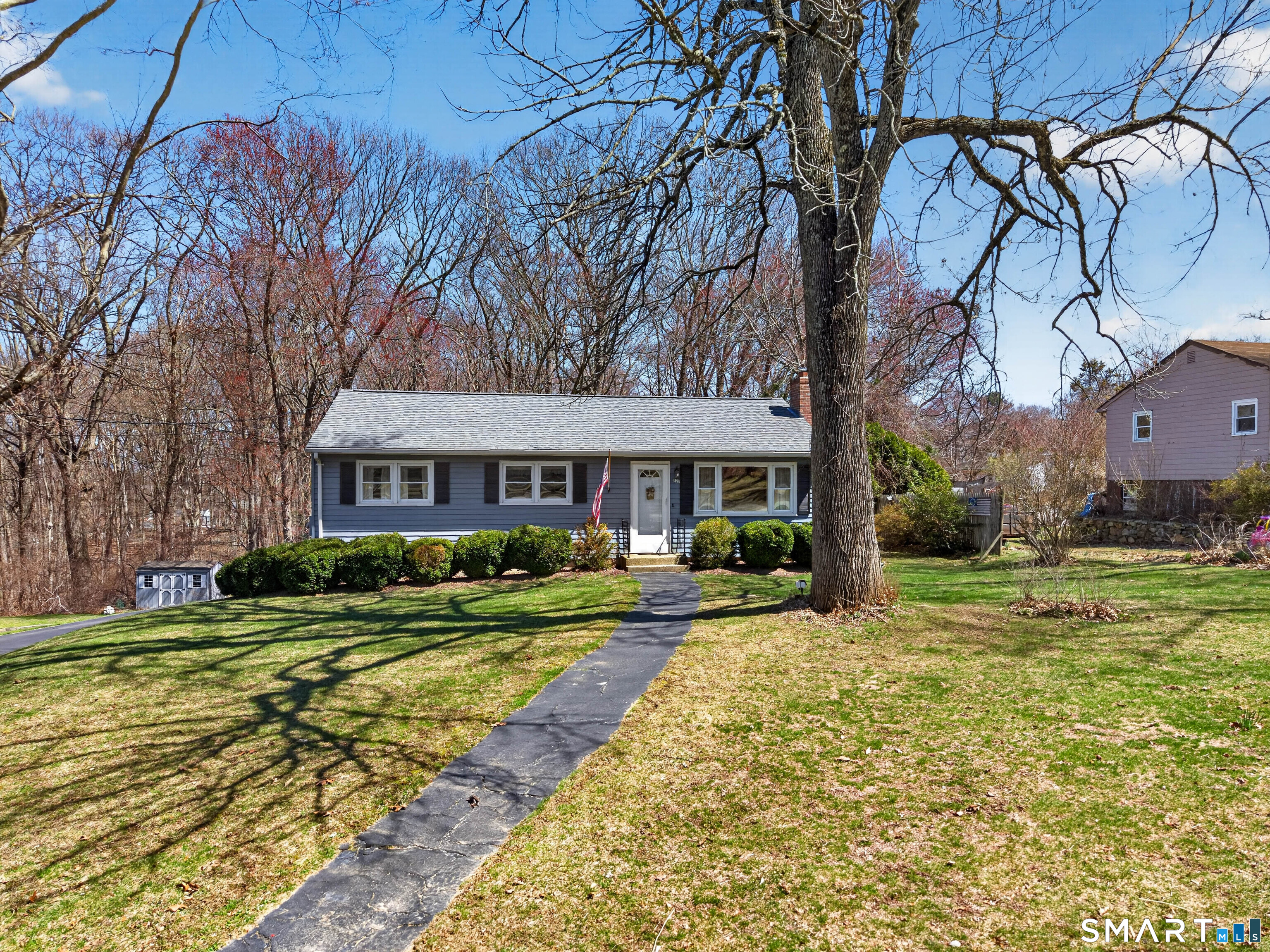 127 Pollys Lane Montville CT 06382