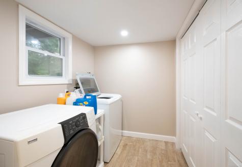 16 Skidmore Lane Newtown CT 06482