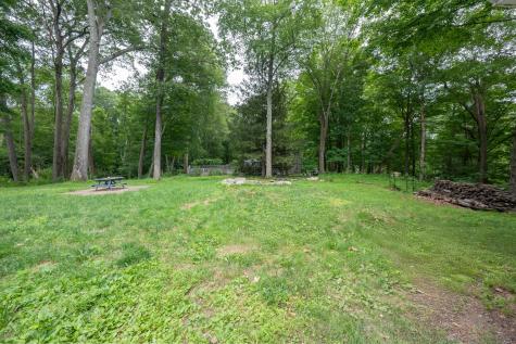 16 Skidmore Lane Newtown CT 06482