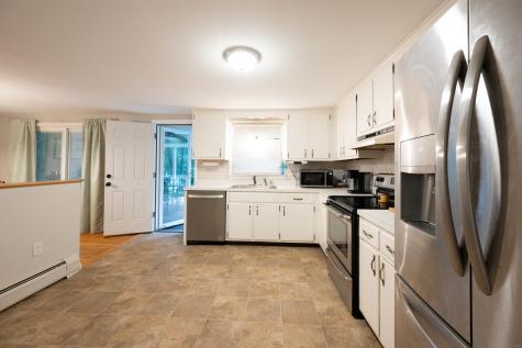 16 Skidmore Lane Newtown CT 06482