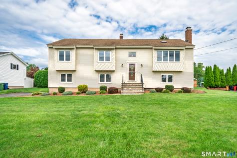 49 School House Road Wallingford CT 06492