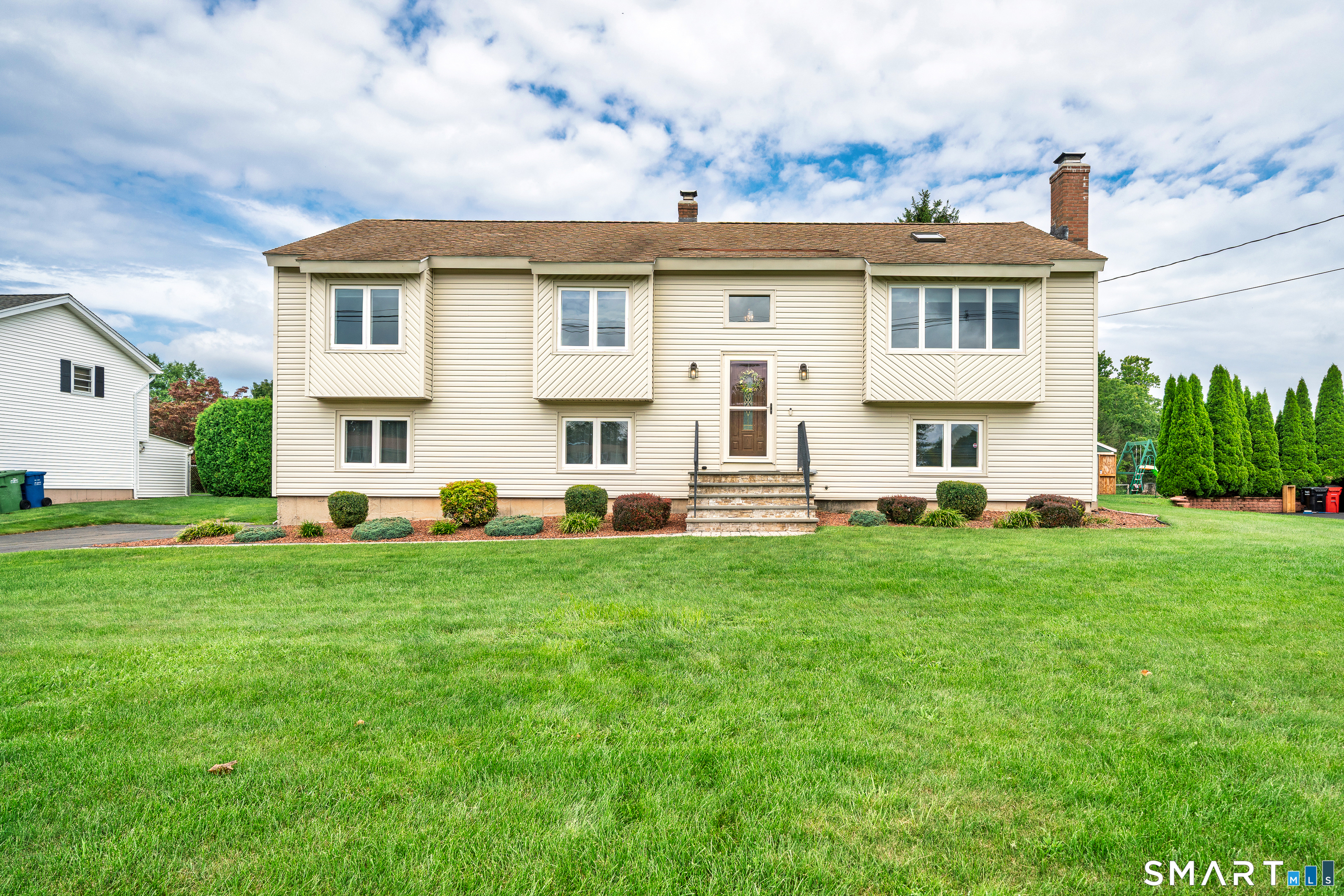49 School House Road Wallingford CT 06492