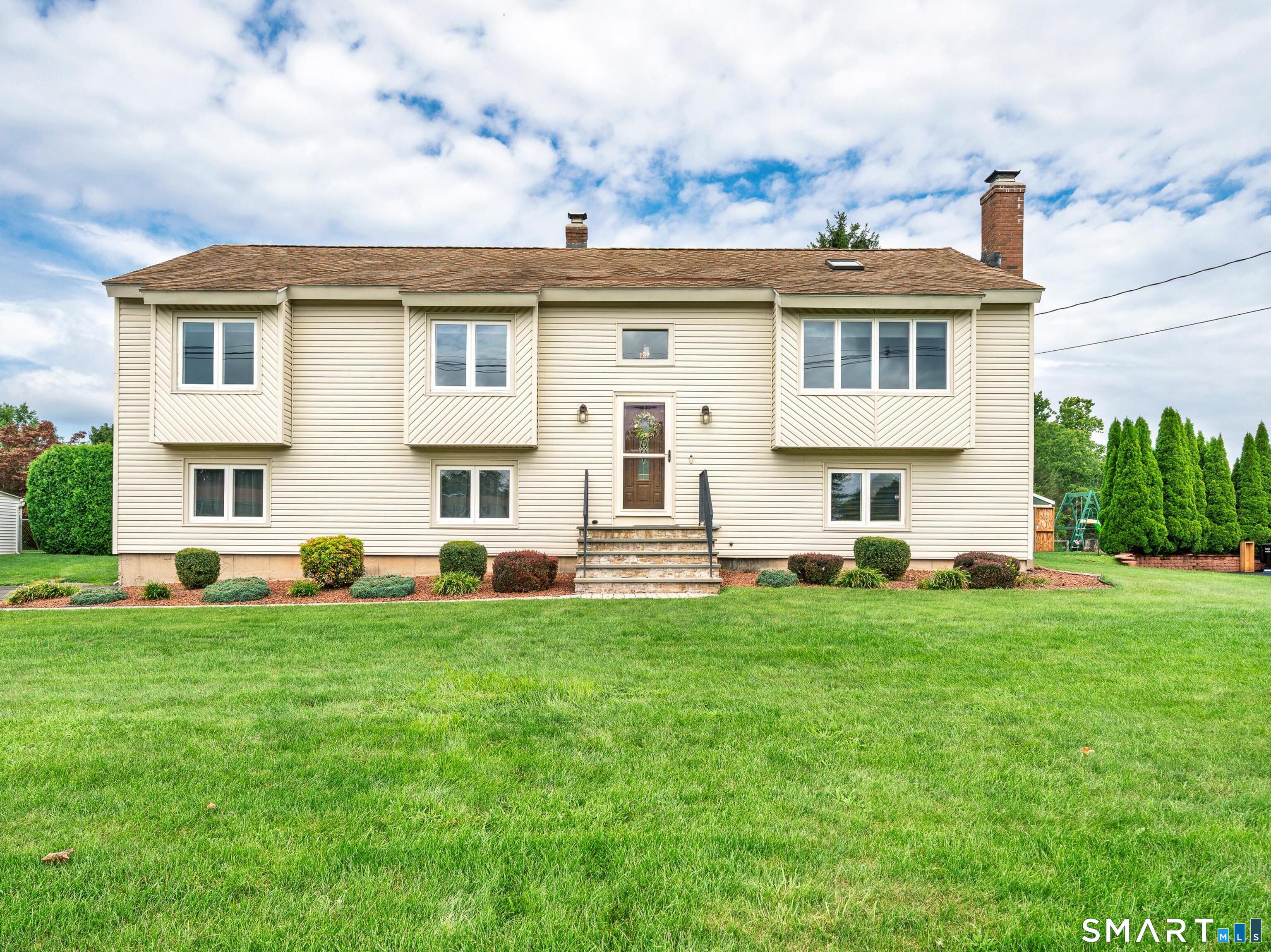 49 School House Road Wallingford CT 06492