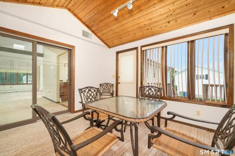 49 School House Road Wallingford CT 06492