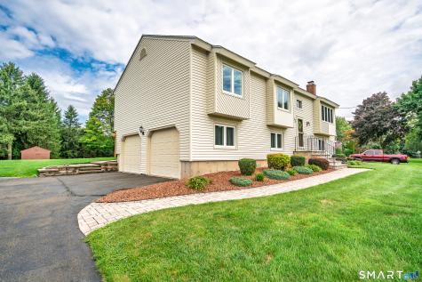 49 School House Road Wallingford CT 06492