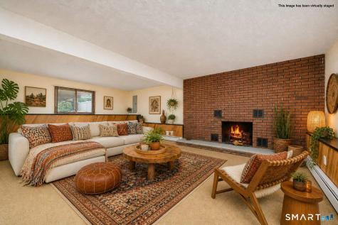49 School House Road Wallingford CT 06492