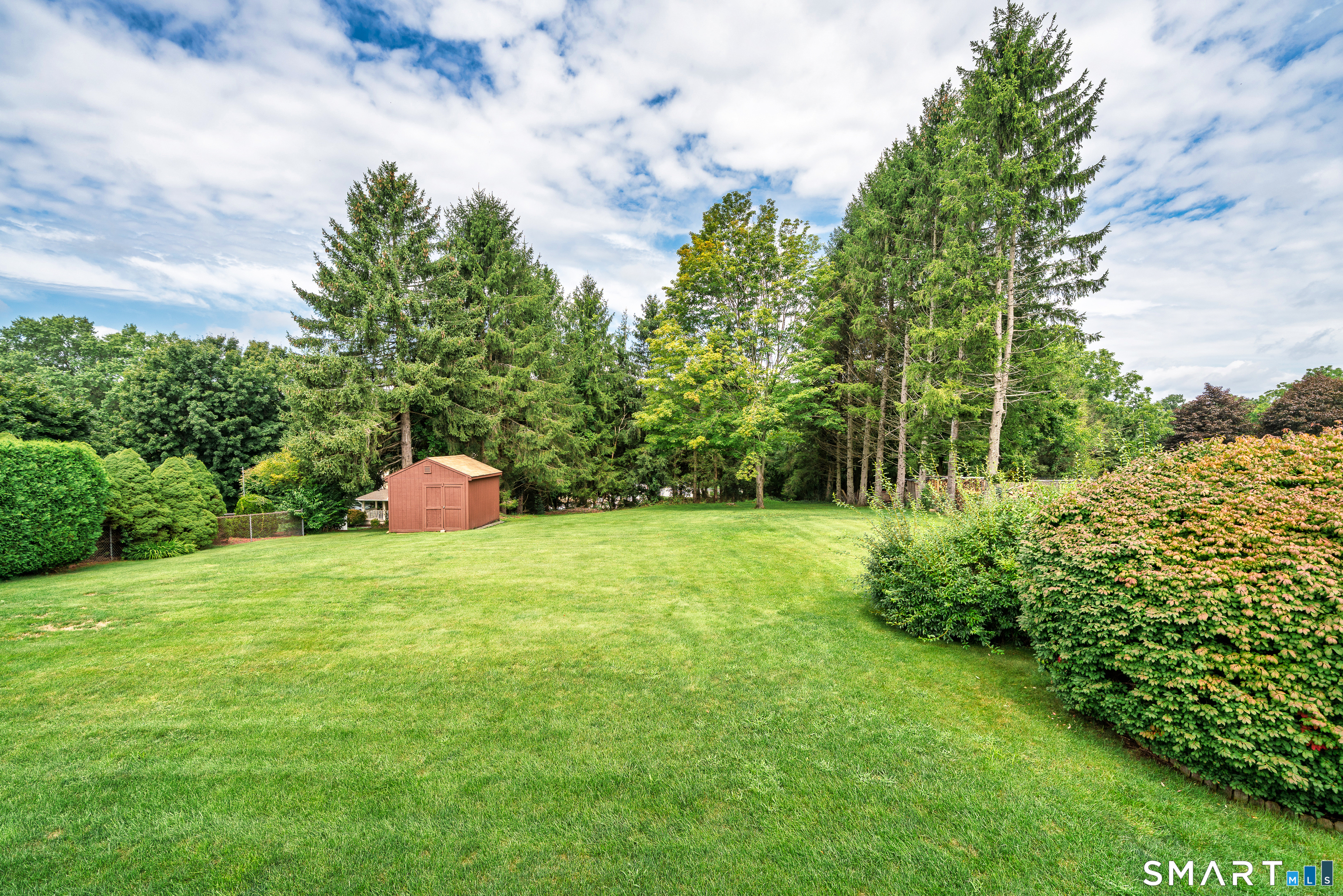 49 School House Road Wallingford CT 06492
