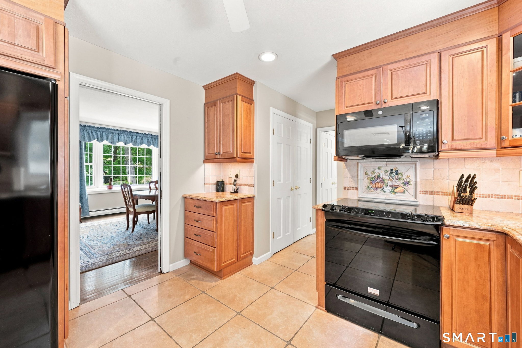 124 Sturbridge Lane Trumbull CT 06611