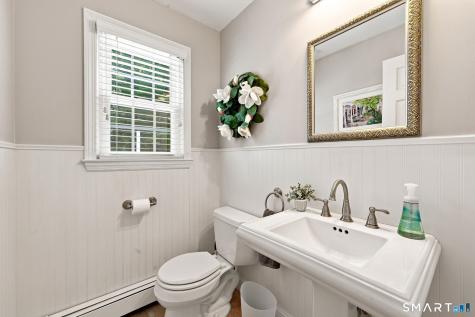 124 Sturbridge Lane Trumbull CT 06611