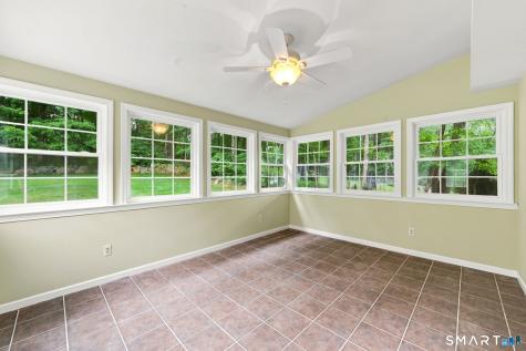 124 Sturbridge Lane Trumbull CT 06611