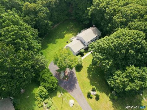 124 Sturbridge Lane Trumbull CT 06611