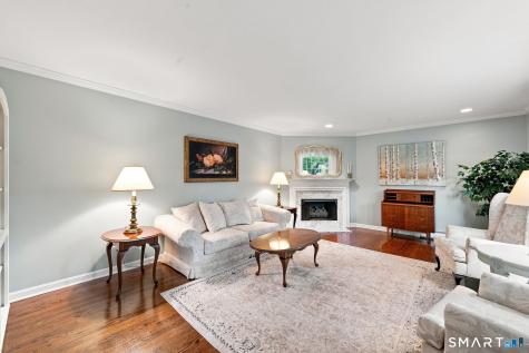 124 Sturbridge Lane Trumbull CT 06611
