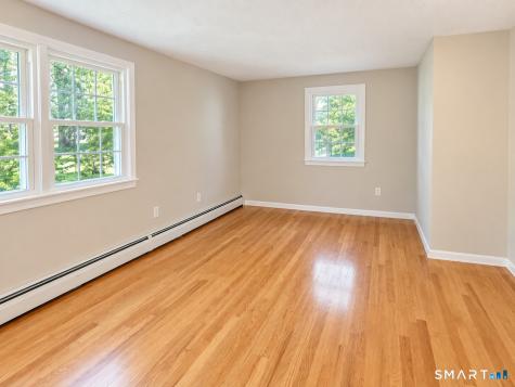 14 Knollwood Drive Vernon CT 06066