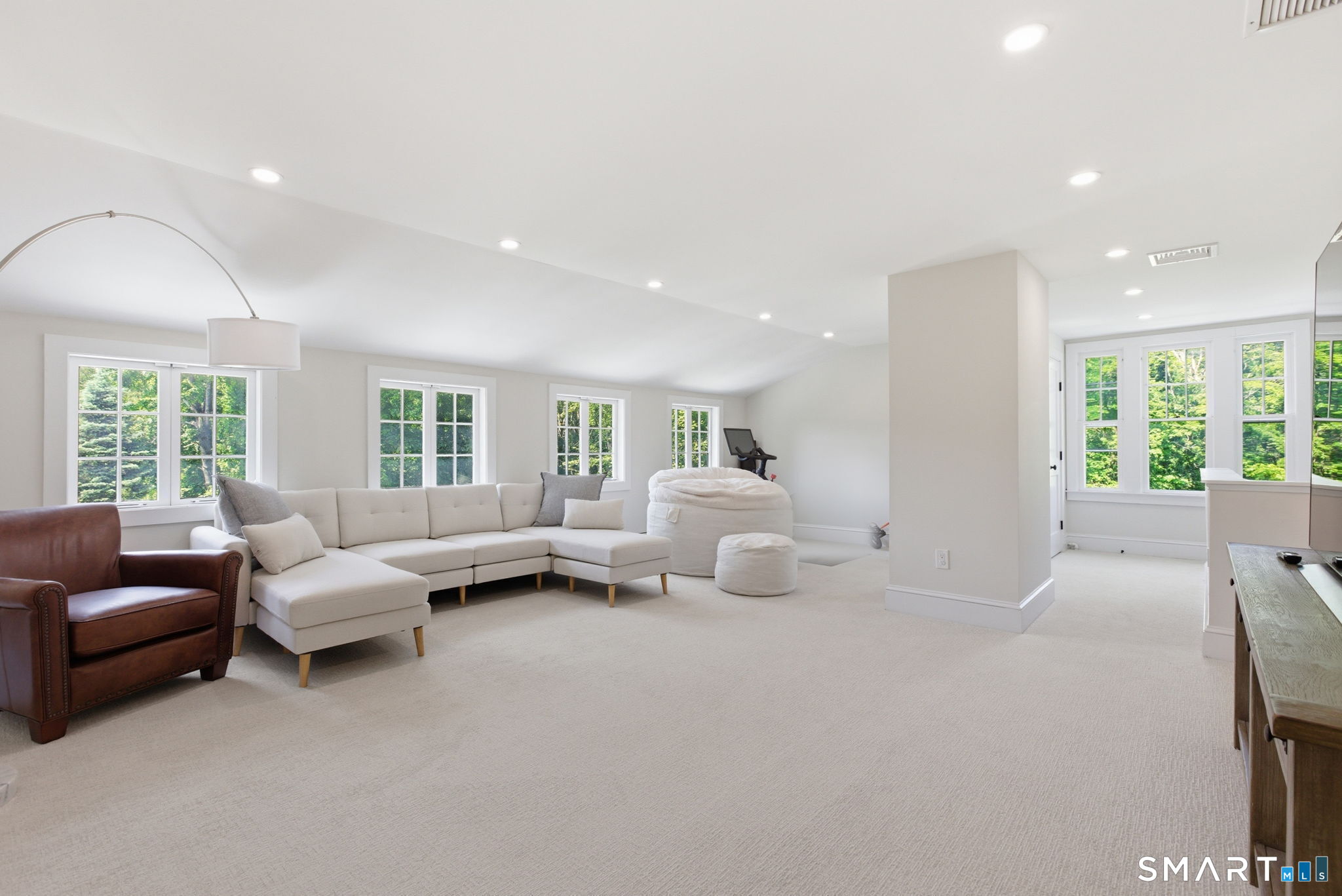 207 Redding Road Redding CT 06896