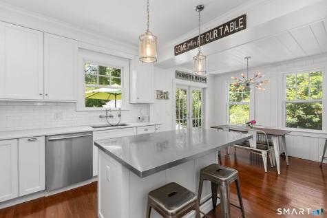 207 Redding Road Redding CT 06896