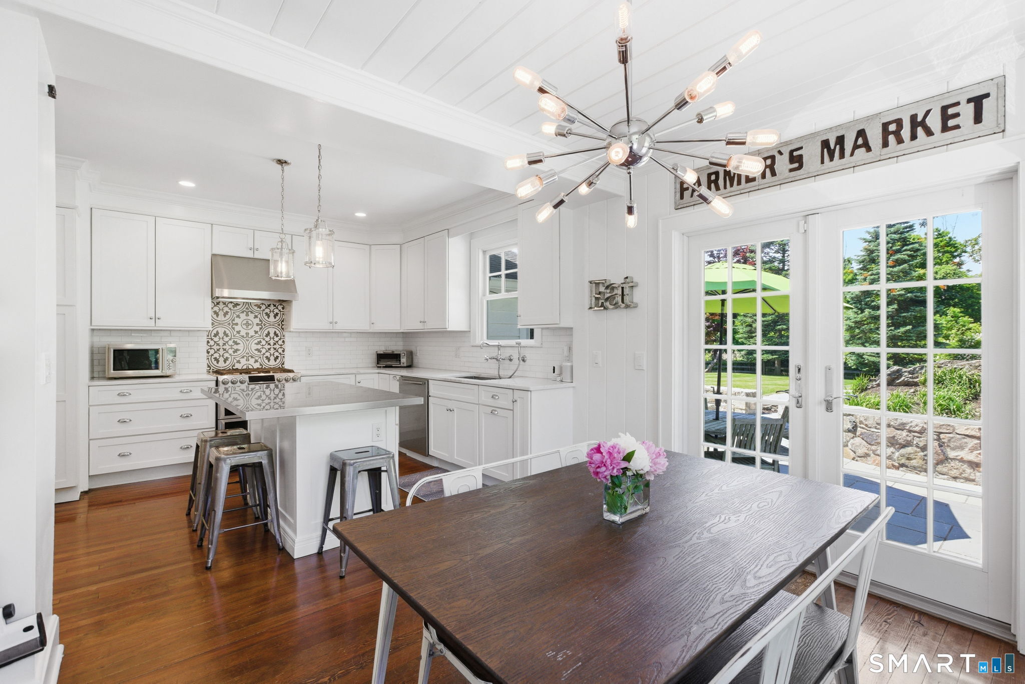 207 Redding Road Redding CT 06896