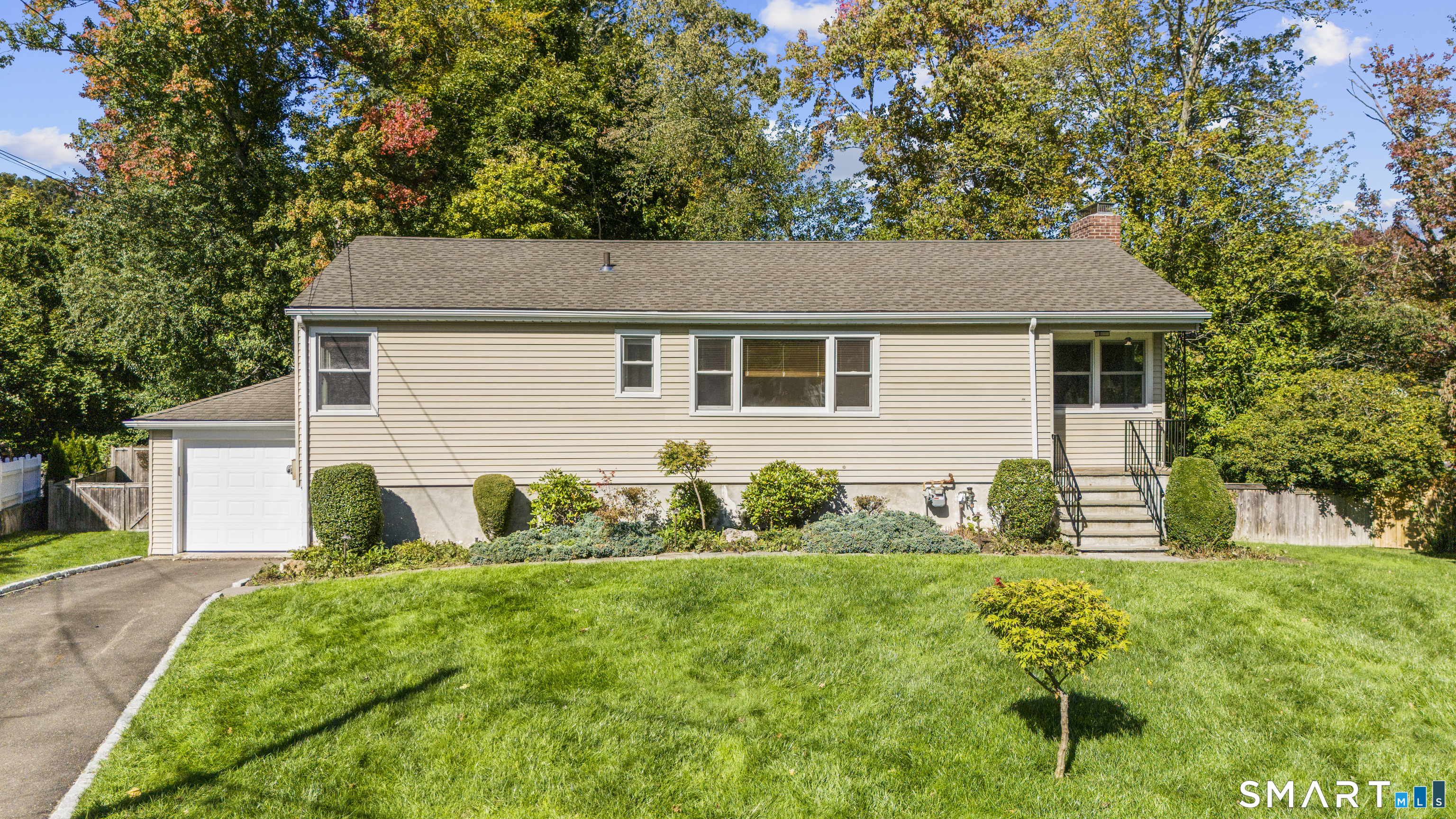 33 Cedar Circle Stamford CT 06905