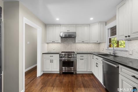 33 Cedar Circle Stamford CT 06905