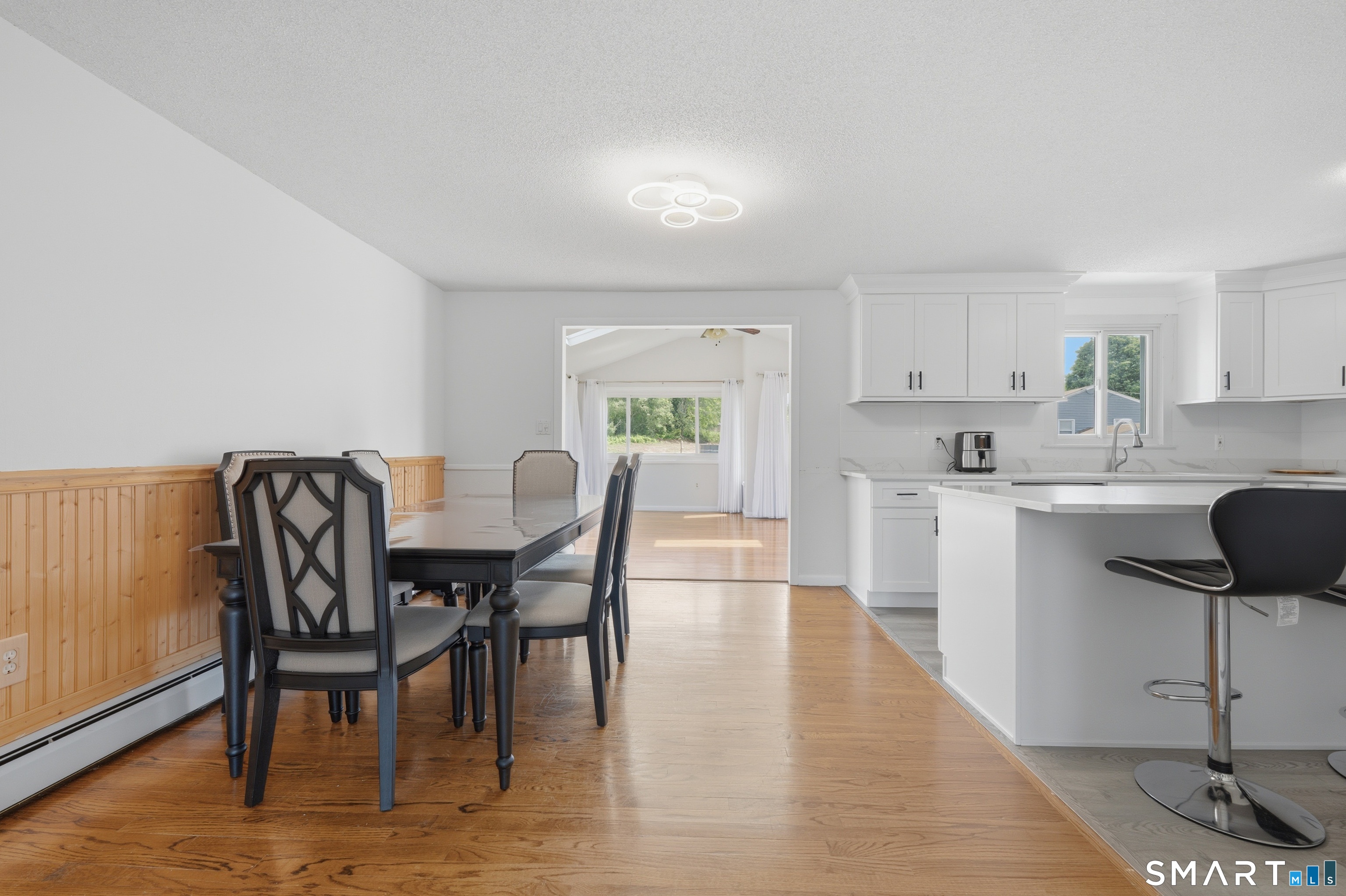 66 Roarke Road North Haven CT 06473