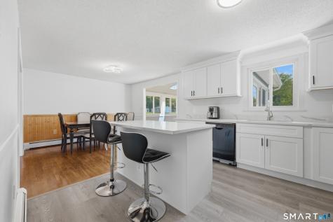 66 Roarke Road North Haven CT 06473