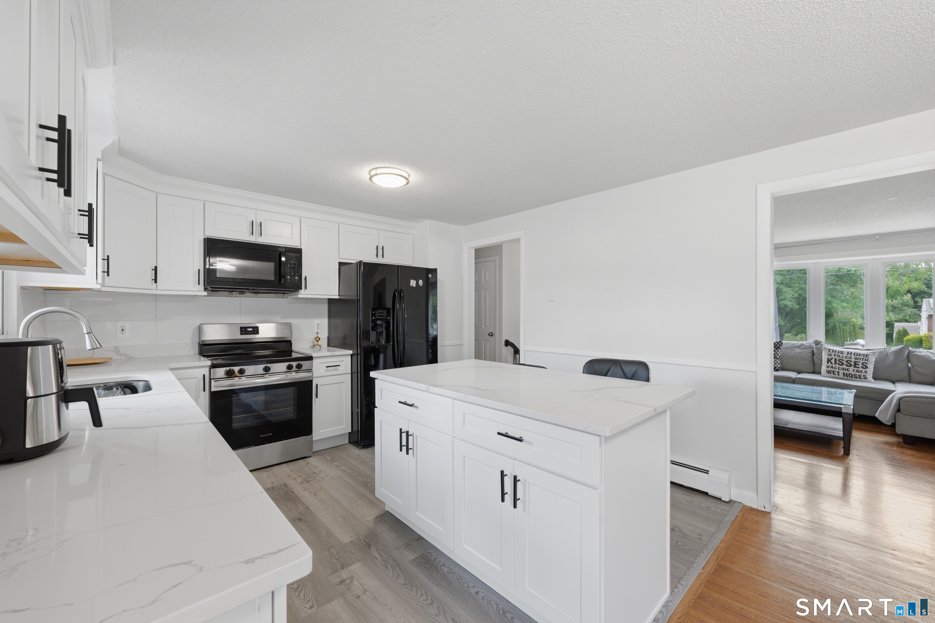 66 Roarke Road North Haven CT 06473