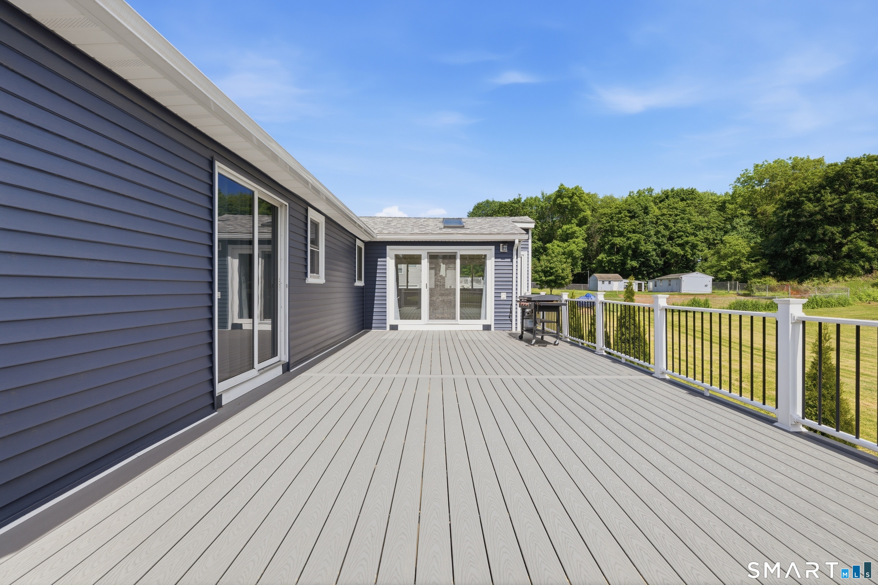 66 Roarke Road North Haven CT 06473