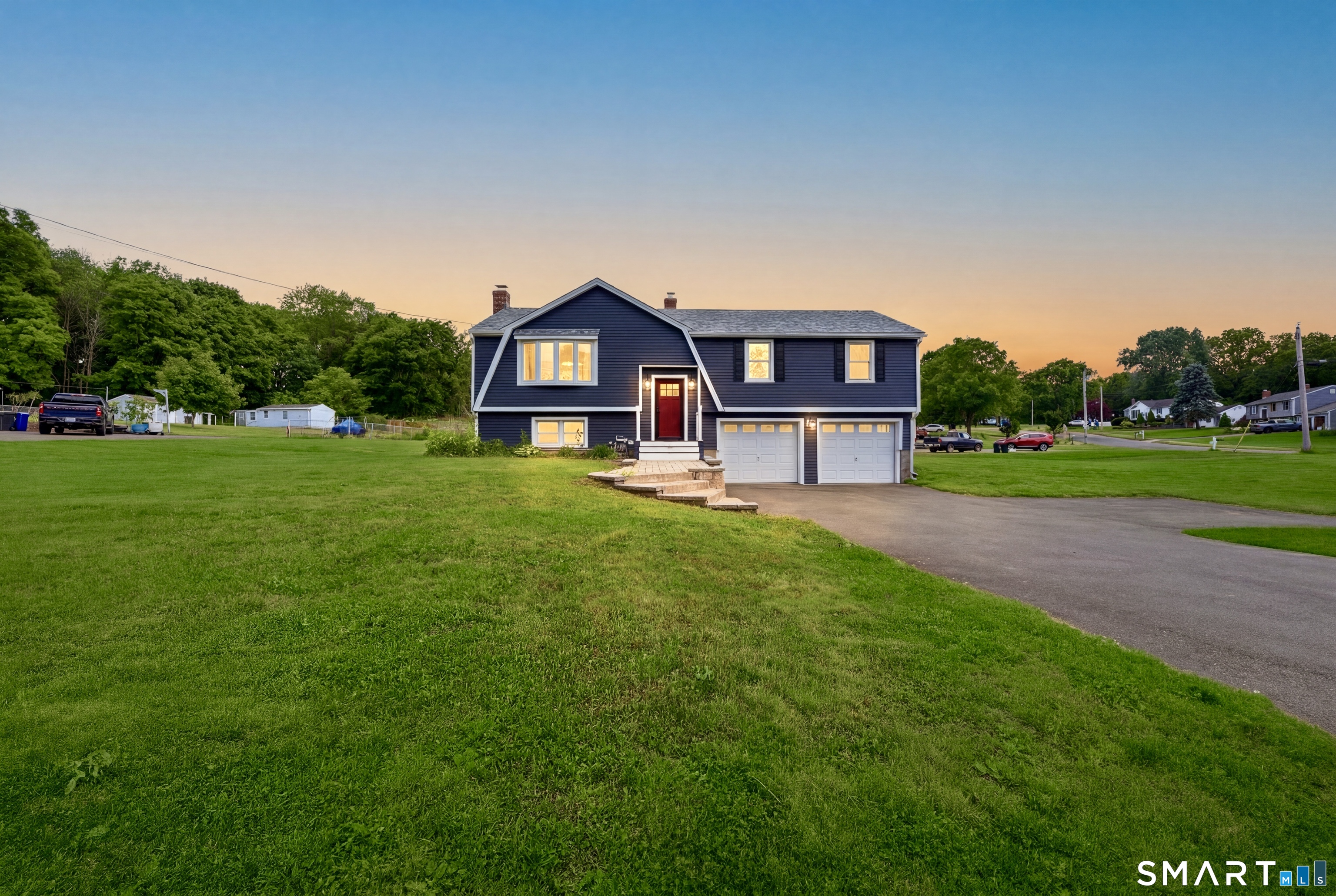 66 Roarke Road North Haven CT 06473