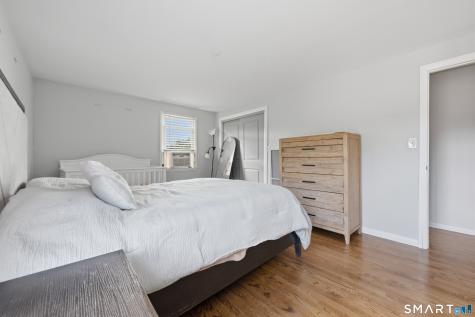 66 Roarke Road North Haven CT 06473