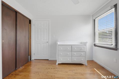 66 Roarke Road North Haven CT 06473