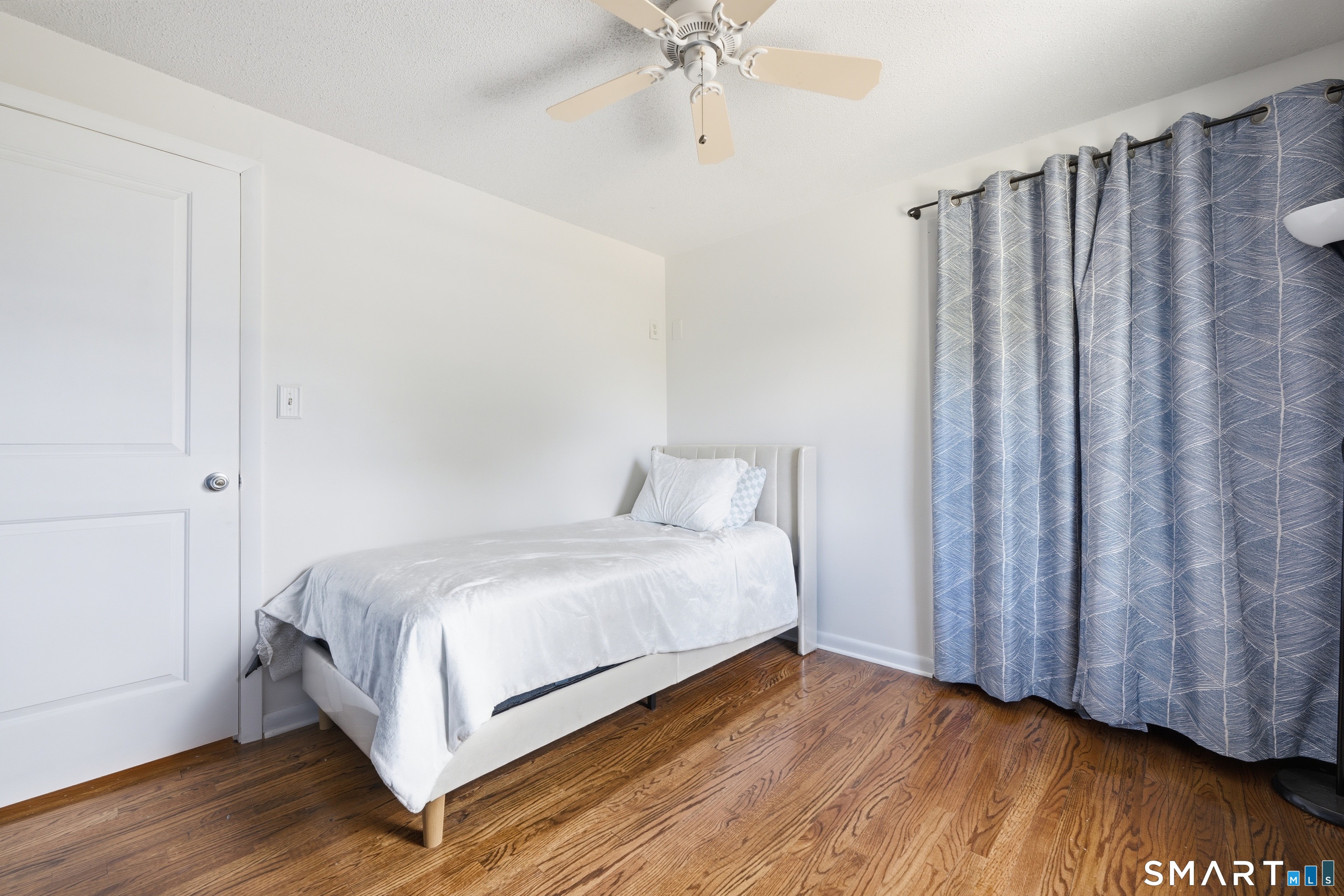 66 Roarke Road North Haven CT 06473