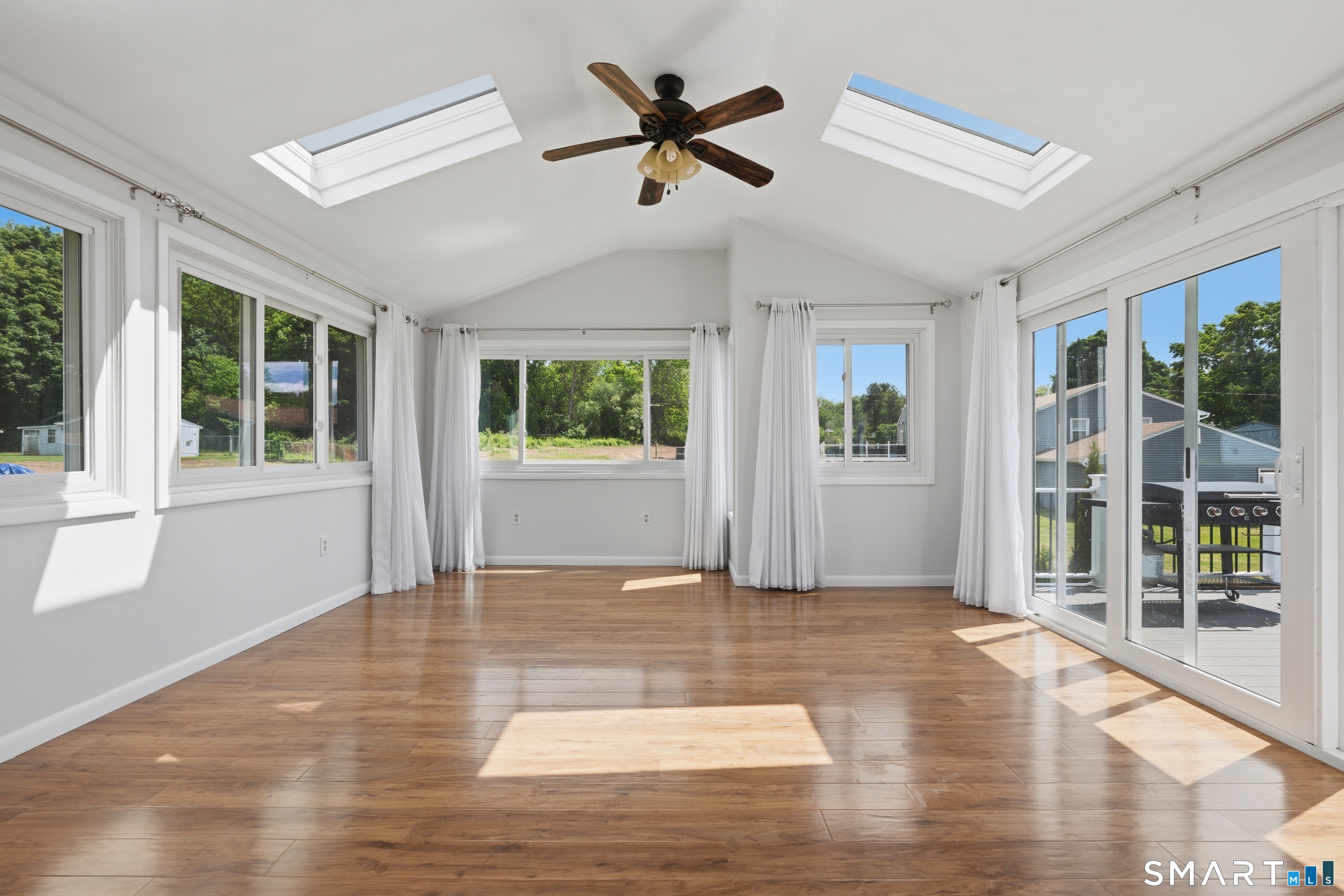 66 Roarke Road North Haven CT 06473