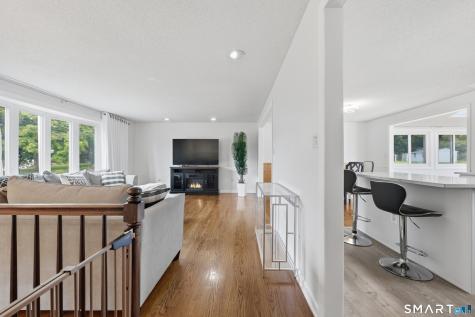 66 Roarke Road North Haven CT 06473