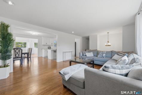 66 Roarke Road North Haven CT 06473