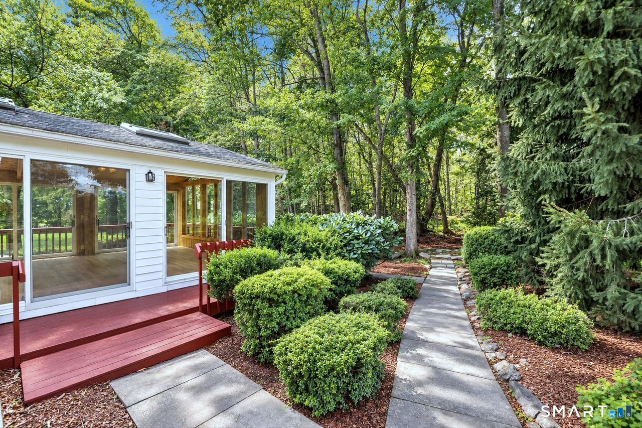185 Nepas Road Fairfield CT 06825