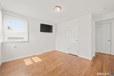91 Mount Carmel Avenue Waterbury CT 06708