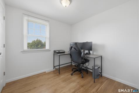 91 Mount Carmel Avenue Waterbury CT 06708