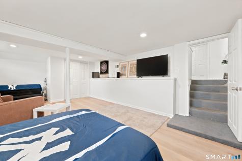 91 Mount Carmel Avenue Waterbury CT 06708