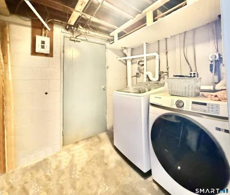 406 Lakeside Drive Bridgeport CT 06606