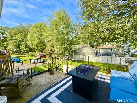 406 Lakeside Drive Bridgeport CT 06606