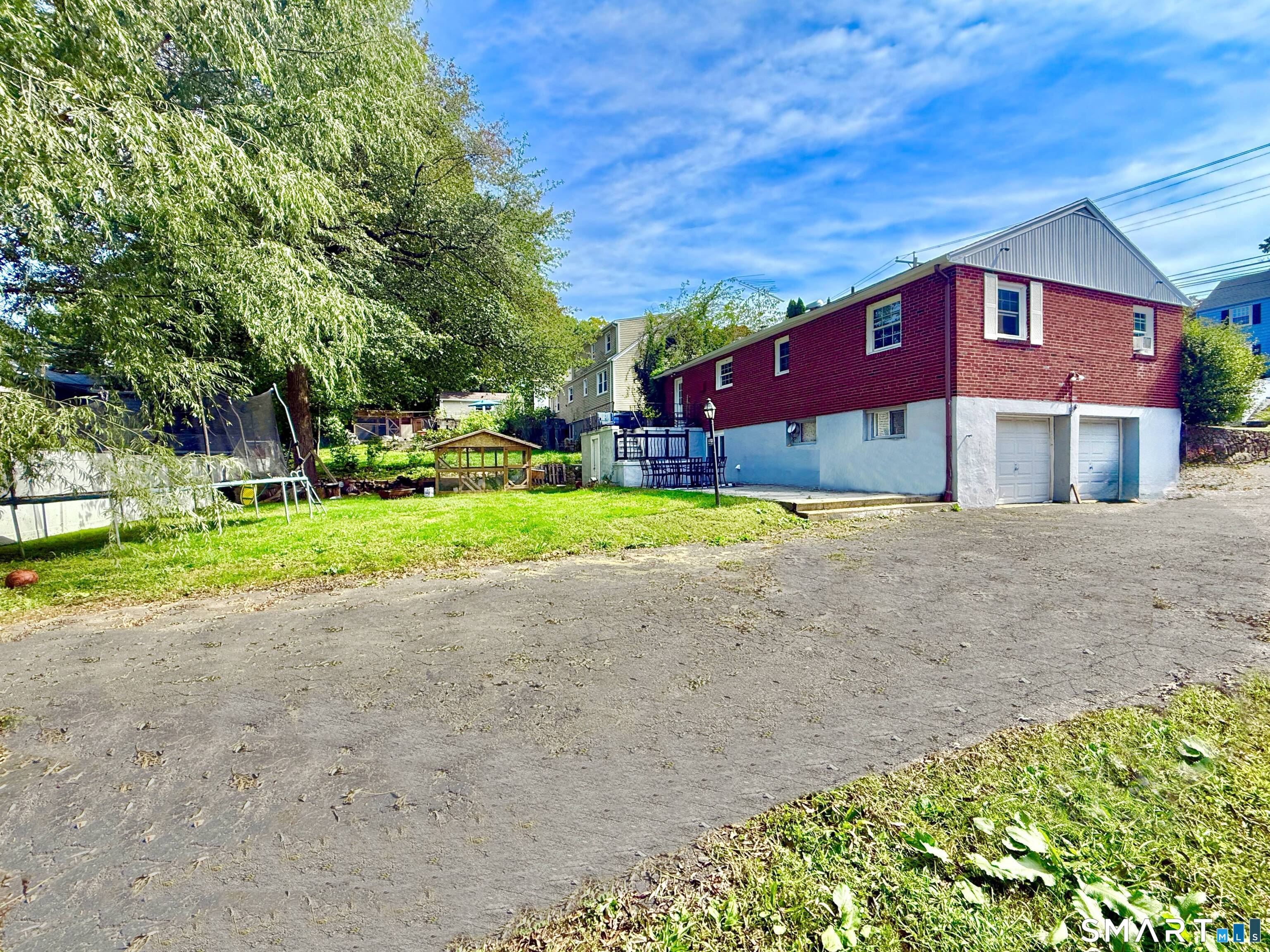 406 Lakeside Drive Bridgeport CT 06606